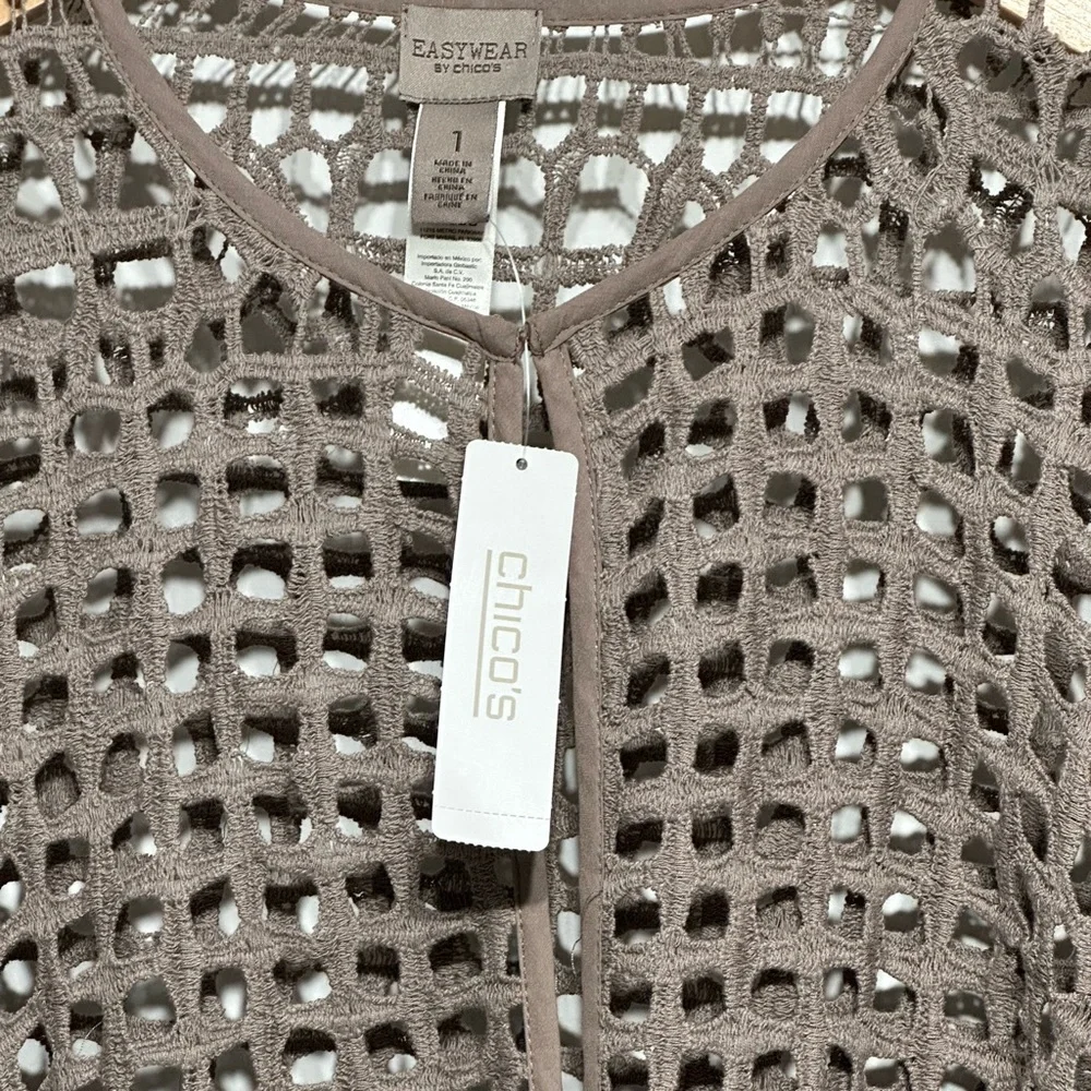 Chico’s Easywear Crochet Lace Long Sleeve Texas Taupe Cotton Cardigan Jacket NWT - Picture 3 of 16
